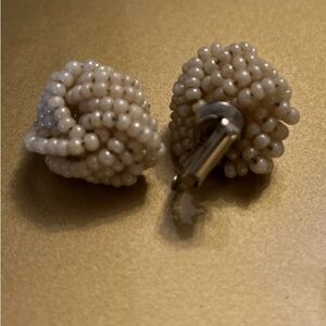 Vintage cluster Beaded Cream Earrings clip on